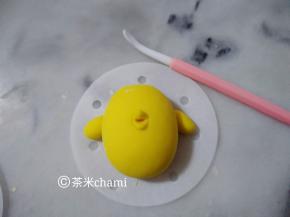 图中的小工具，翘起来的那头朝上。