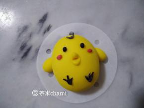 夏天室温发酵半小时，
冬天烤箱30度发酵半小时，蒸十分钟。