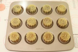 做好所有的月饼胚