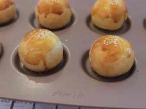 出炉后放至凉透装带保存