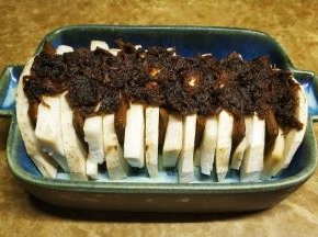 均匀放上香菇菜