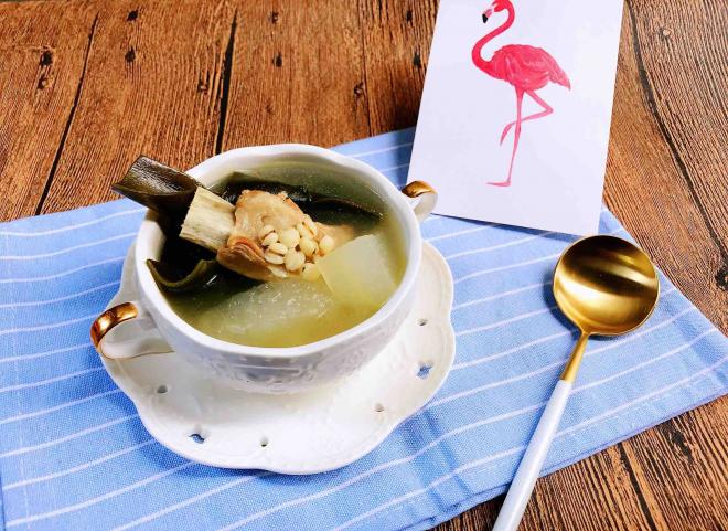 冬瓜薏仁海带排骨汤