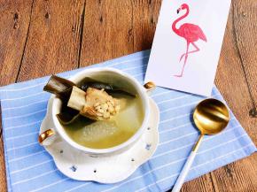 一碗温馨的炖汤就是给辛苦工作的老公最好的奖励