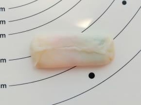 油皮包住并把接口捏紧。