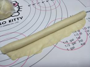 卷起，收口捏紧，松弛2分钟