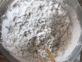 搅拌成絮状即可