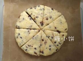 切分成8份（如图示）