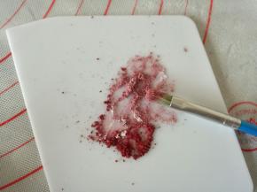 红曲粉加一点面粉