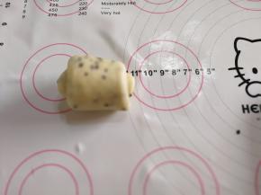 卷成2.5~3圈左右。