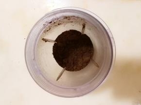 放入料理机打成粉末。