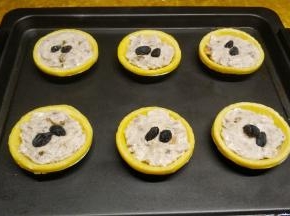 放上黑提干装饰