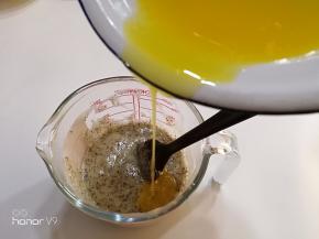 然后加入面糊里面。