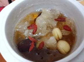 出锅前十五分钟加入枸杞。