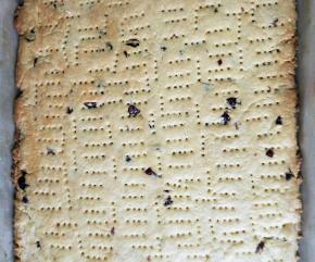 然后出炉切块。