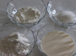 先做冰皮，准备好食材。