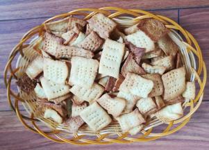 烤制两面变色即可