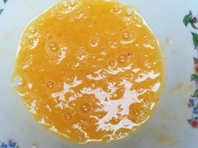 鸡蛋打散