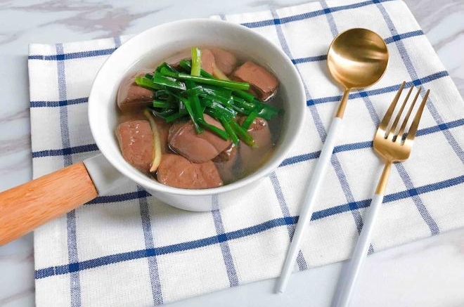 韭菜猪红汤