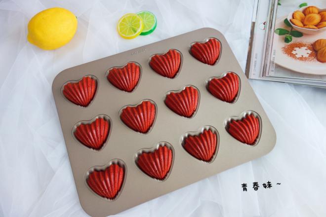 红丝绒心型玛德琳