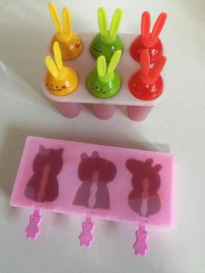 盖上盖子，放进冰箱冷冻一夜即可。