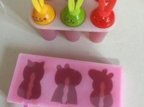 盖上盖子，放进冰箱冷冻一夜即可。