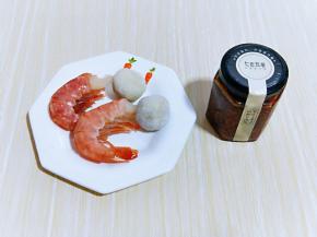 准备好食材！量可以按个人胃口增减！阿根廷红虾加入料酒腌制10分钟，去腥。