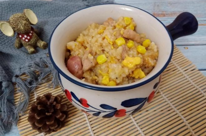 鸡腿香肠蛋炒饭