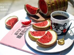 可爱的西瓜插画面包