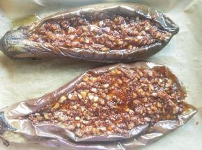 然后淋入酱汁。