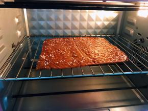 再放入烤5分钟后，又取出再刷一次蜂蜜水
我一共刷了三次蜂蜜水