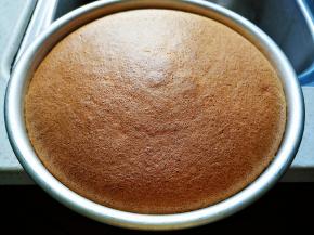 表面上色均匀后即可出炉