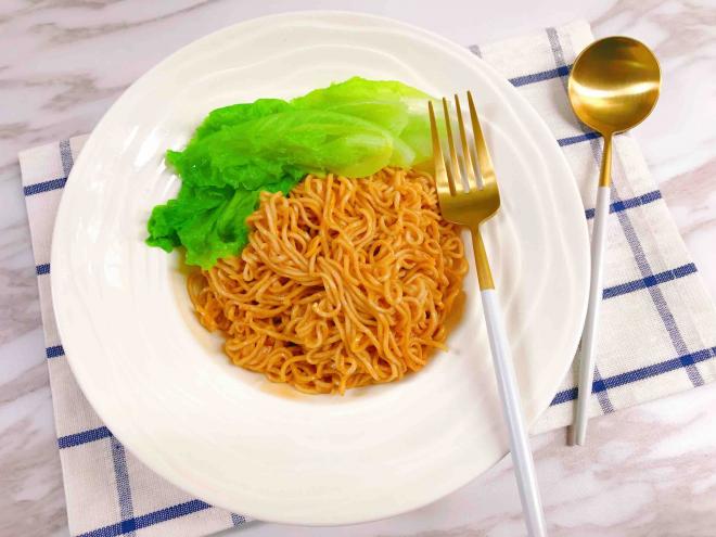 极致美味而简单的——头抽蚝油捞面