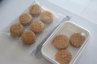 我们将它放入密封盒或者密封袋中回油