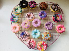 16、	装饰可以随心所欲，开动你的创造力吧。