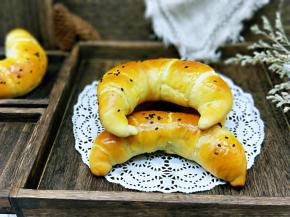 宝贝说他属牛！哈哈