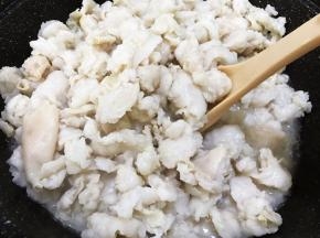 中间搅拌几次，这样才炸的均匀