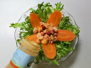 淋入法式沙拉酱