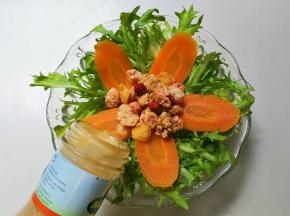淋入法式沙拉酱