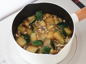 大火烧开之后转小火煮1个小时。