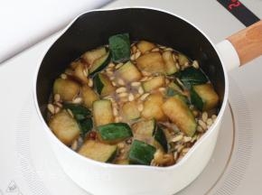 大火烧开之后转小火煮1个小时。