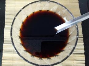 红糖先用热水化开后放凉