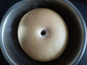 手指蘸面粉戳洞不回缩不塌陷就可以，千万不要发过了，发过了蒸好的馒头会发酸