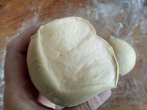 揉好的面团切开没有大气泡