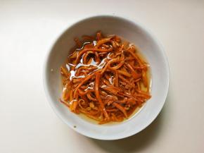 蛹虫草泡发五分钟