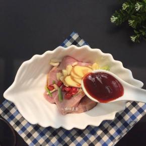 叉烧酱两汤匙（根据腌制肉量的多少而酌情天添加与减少）