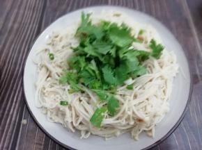 在放上香菜