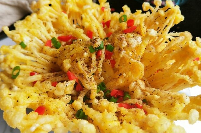 椒盐金针菇，酥脆不塞牙