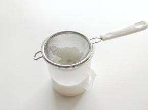 过滤奶液