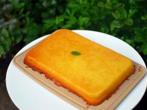 完全冷却后，倒扣即可脱模。