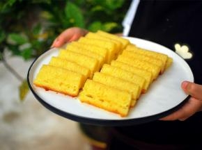 切片后即可享用，或者切片后用 保鲜袋装好，放入冰箱冷冻保存，吃的时候再加热或煎着吃。